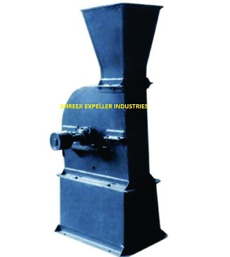 Copra Cutter