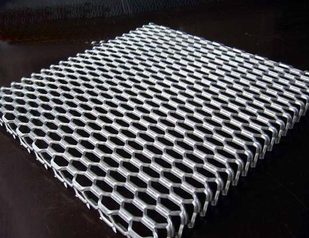 expanded mesh panel