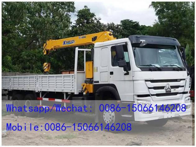 SINOTRUK HOWO 5t mobile crane truck