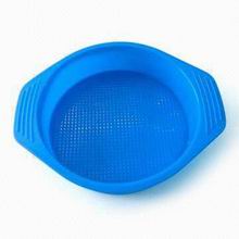 Silicone bundt pan