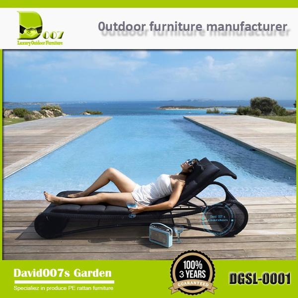 Outdoor furniture PE rattan sun loungers