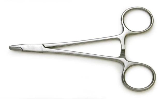 Needle holder forceps 