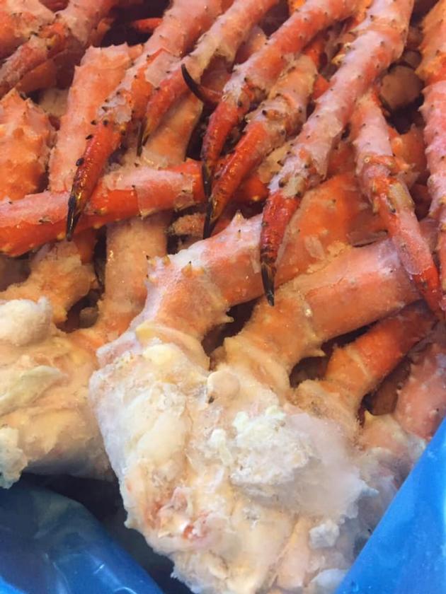 KING CRAB Crab Leg And Claw