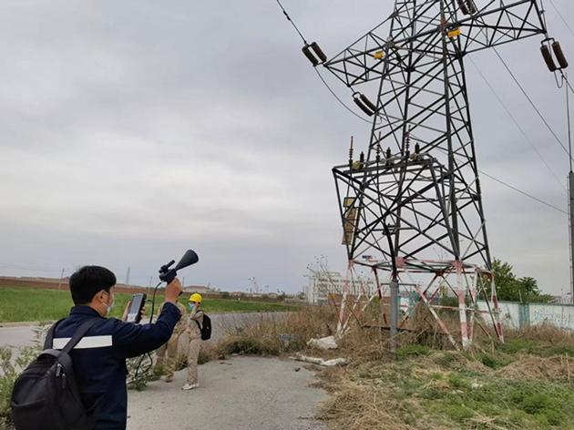 PARTIAL DISCHARGE DETECTOR