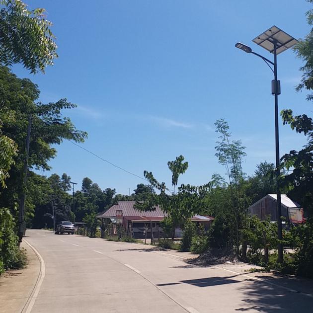 SOLAR DRIVEWAY LIGHTING