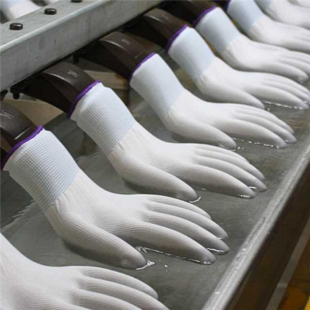 Super Large Capacity PU Glove Production