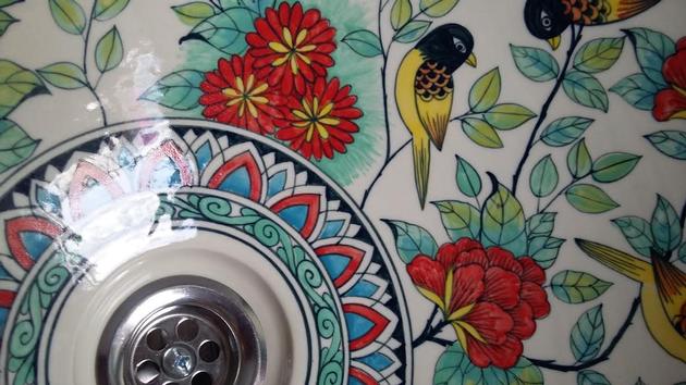 Bird of paradise porcelain wash basin.