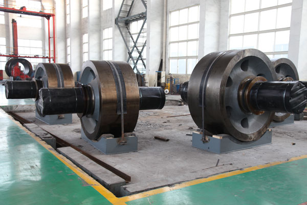 Rotary kiln support roller