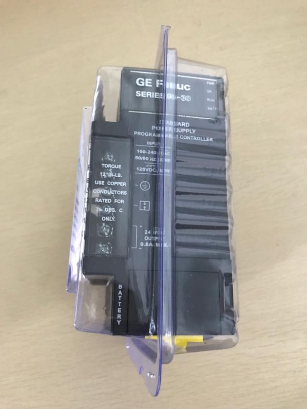 GE FANUC IC693PWR321Y PLC Module