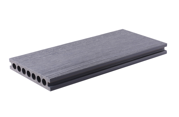 Co-extruded WPC decking