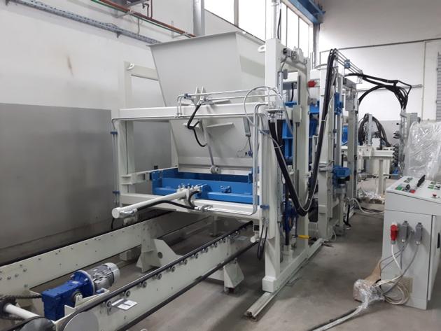 Swedish Block Machine SUMAB R 500