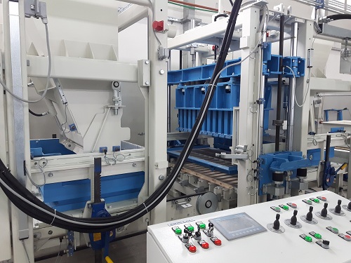 Swedish Block Machine SUMAB R 500