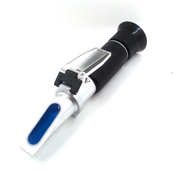 Hand Held 0 32 Brix Refractometer