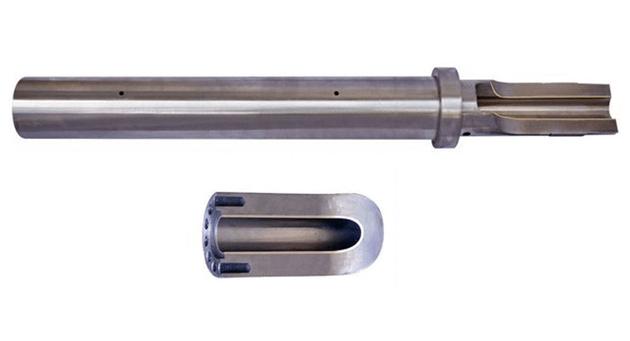 Bimetallic screw and barrel