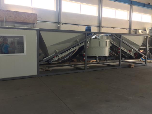 Containerized mobile concrete plant SUMAB K40 