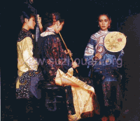 chinese embroidery-women