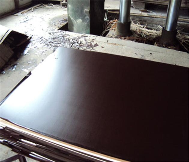 Good Quality Film Faced Plywood At