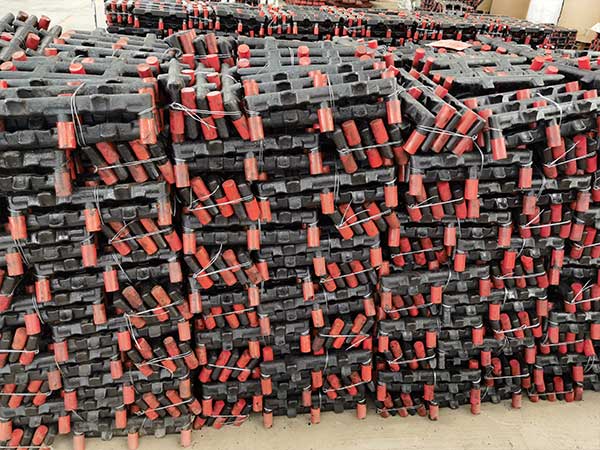 Customized Forging Bolt E Bolt Of