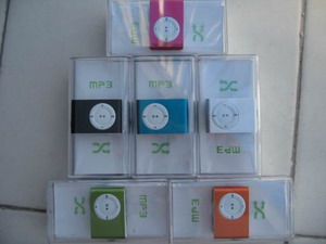 Latest Ipod shuffle style MP3 player