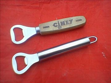 Bottle Opener,Stainless Steel Ice bucket ,Corkscrew, Wine Set , Wine Opener, Wine Box, Wine Accessor