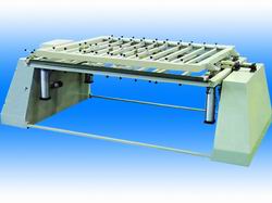 Mattress tufting machine