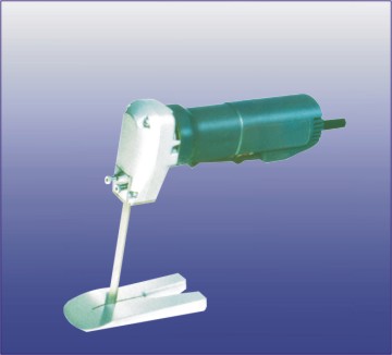 Foam contour cutting tool