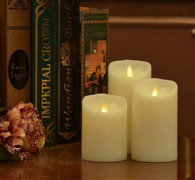 Battery Moving Flame LED Pillar Candles