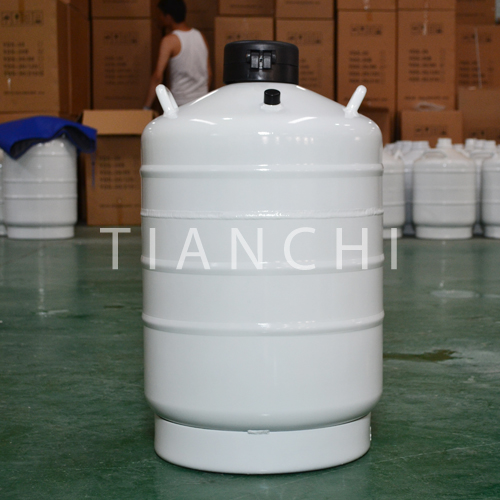 Tianchi Farm Tank Of Liquid Nitrogen