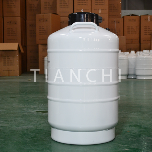 Tianchi Farm Artificial Insemination Tank