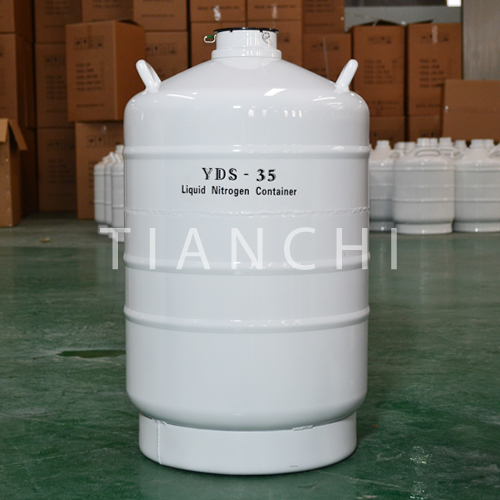 Tianchi Farm Artificial Insemination Tank