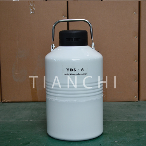 Tianchi farm liquid nitrogen semen tanks