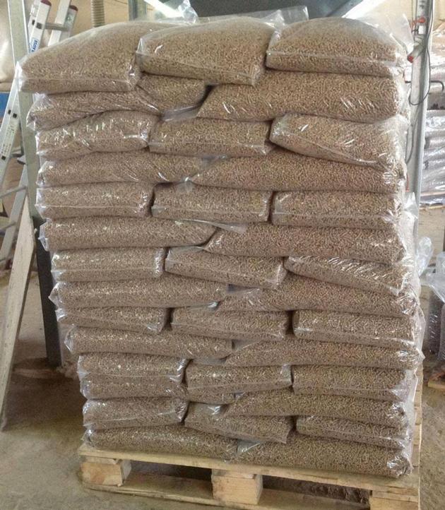 Spruce Fir Pine White Pellets With