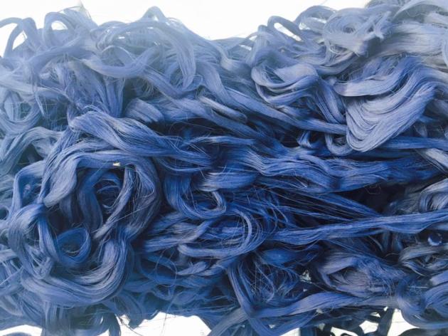 100% COTTON BLUE AND BACK DENIM YARN WASTE