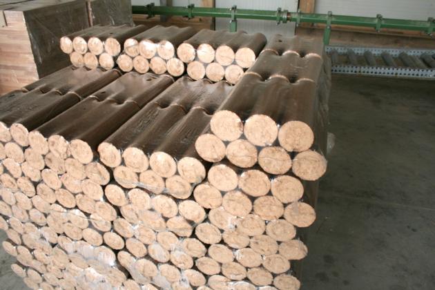 NESTRO Pini Kay RUF WOOD BRIQUETTES