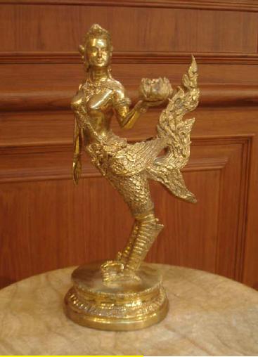 Kin na Ree Bronze