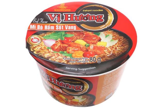 Beef Flavour Instant Noodles in Bowl