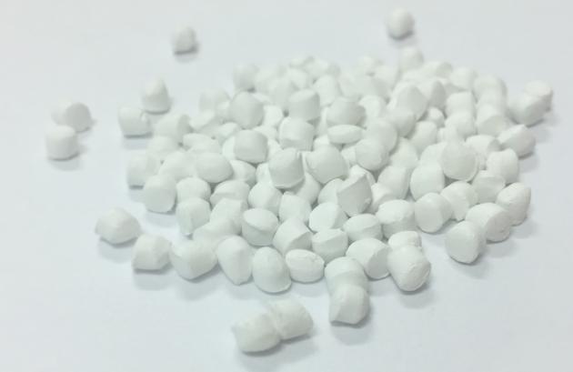 White masterbatch