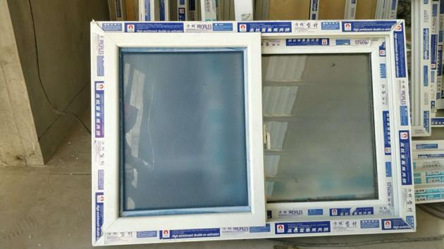 Sliding window price philippines cheap PVC/UPVC residential windows office window