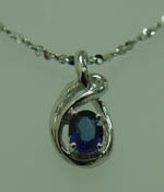 18K White Gold Sapphire Pendant
