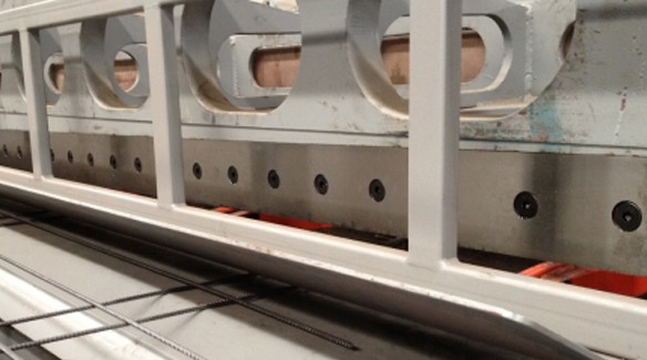 Wire Mesh Cutting Machine