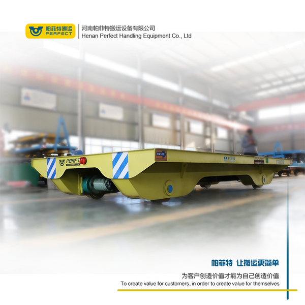 Battery Powered Flatbed Railroad Carriage For