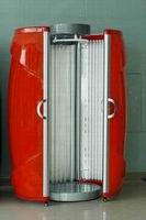 Vertical tanning bed A-101