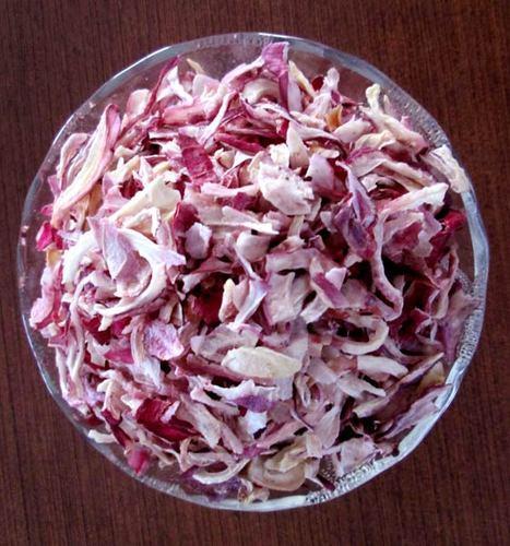 DEHYDRATED ONION FLAKS 