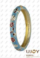 bangle