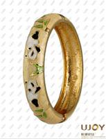 bangle