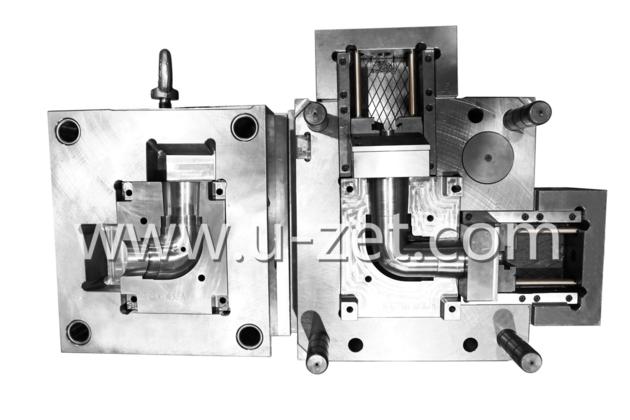 China Pipes and Fittings plastic injection molding mold manufacturer  