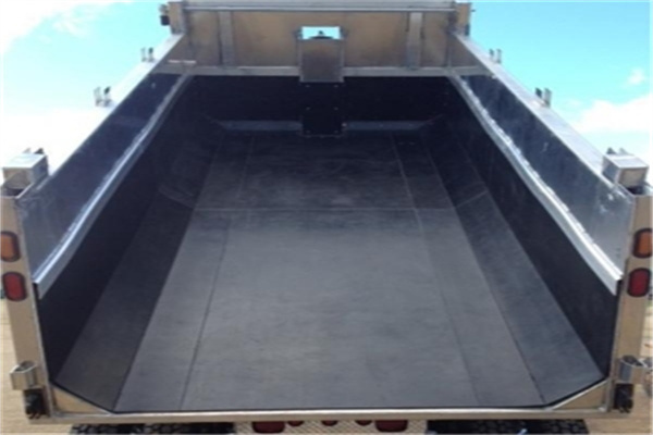 Truck dump UHMW bed liner