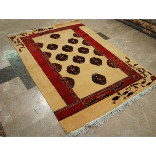 Hand Knotted Carpet