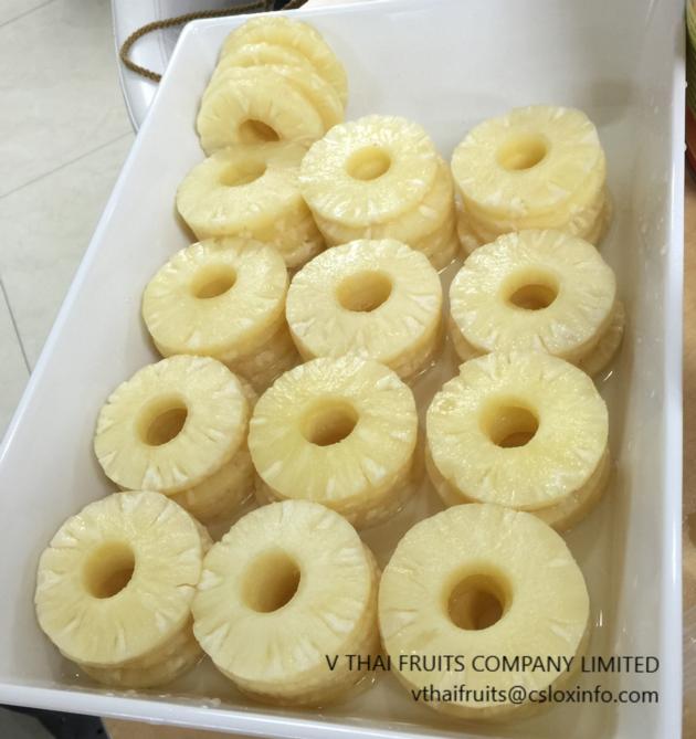 PINEAPPLE SLICES IN SYRUP