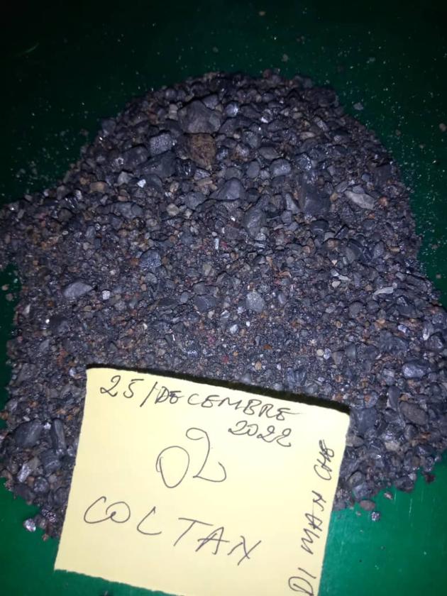 Rough Diamons Gold Coltan Coltan Quarts